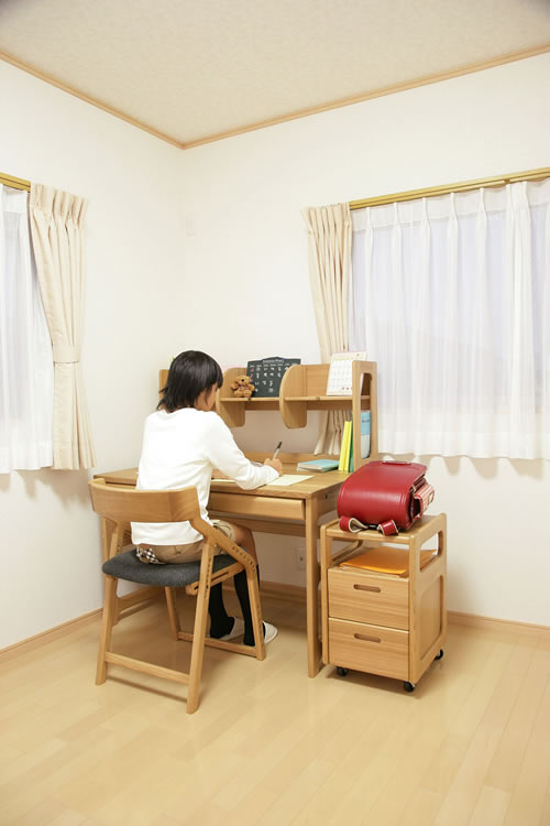 E-toko家具シリーズ　ワゴン　JUW-2177NA　デスクとの組み合わせ